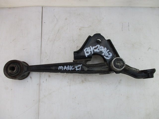 Used Toyota Mark II LOWER CONTROL ARM RIGHT